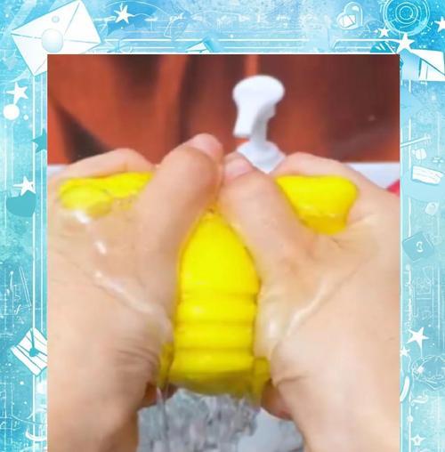 《我的世界》中海绵吸水的机制是什么？如何正确使用海绵？